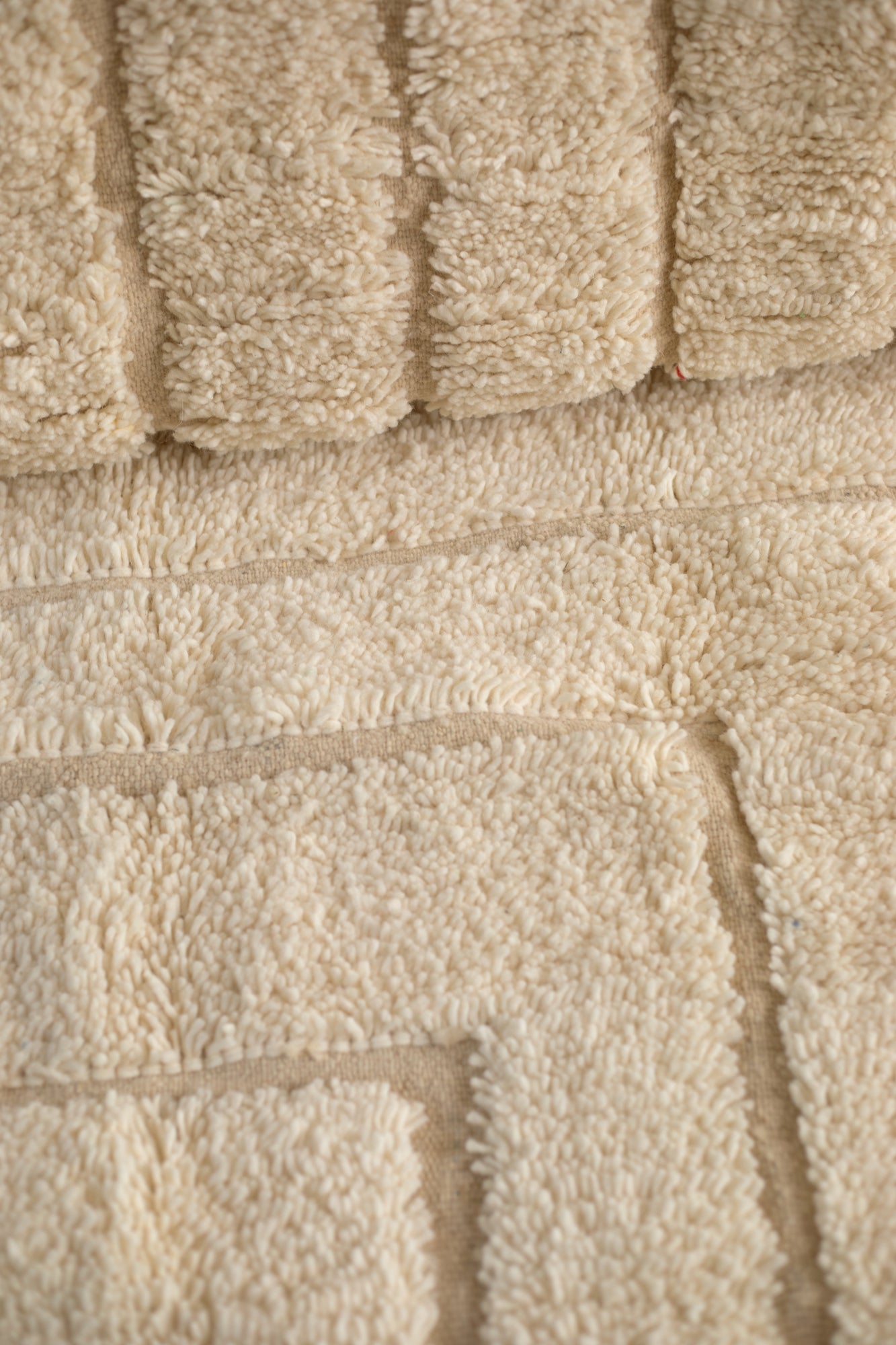 Tila - Wool Rugs For Living Room
